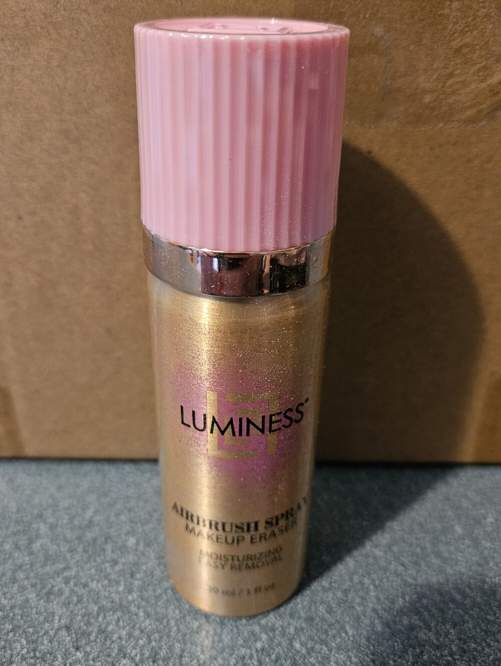 Brand New - Luminess Airbrush Spray Makeup Eraser, Moisturizing Easy Removal